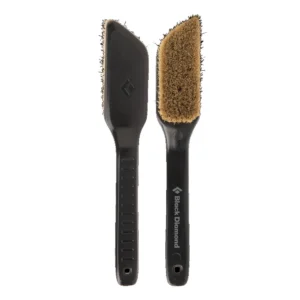 BOULDERING BRUSH