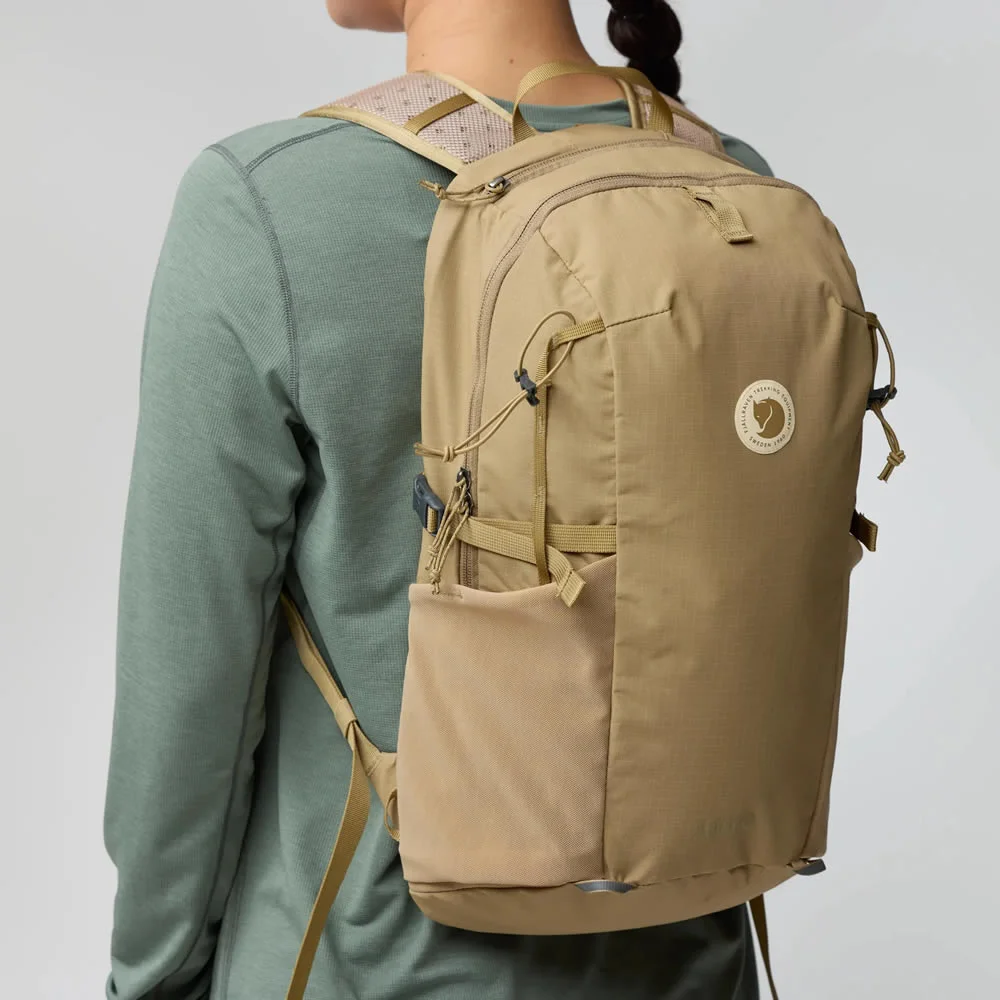 Abisko Softpack 16 Clay7