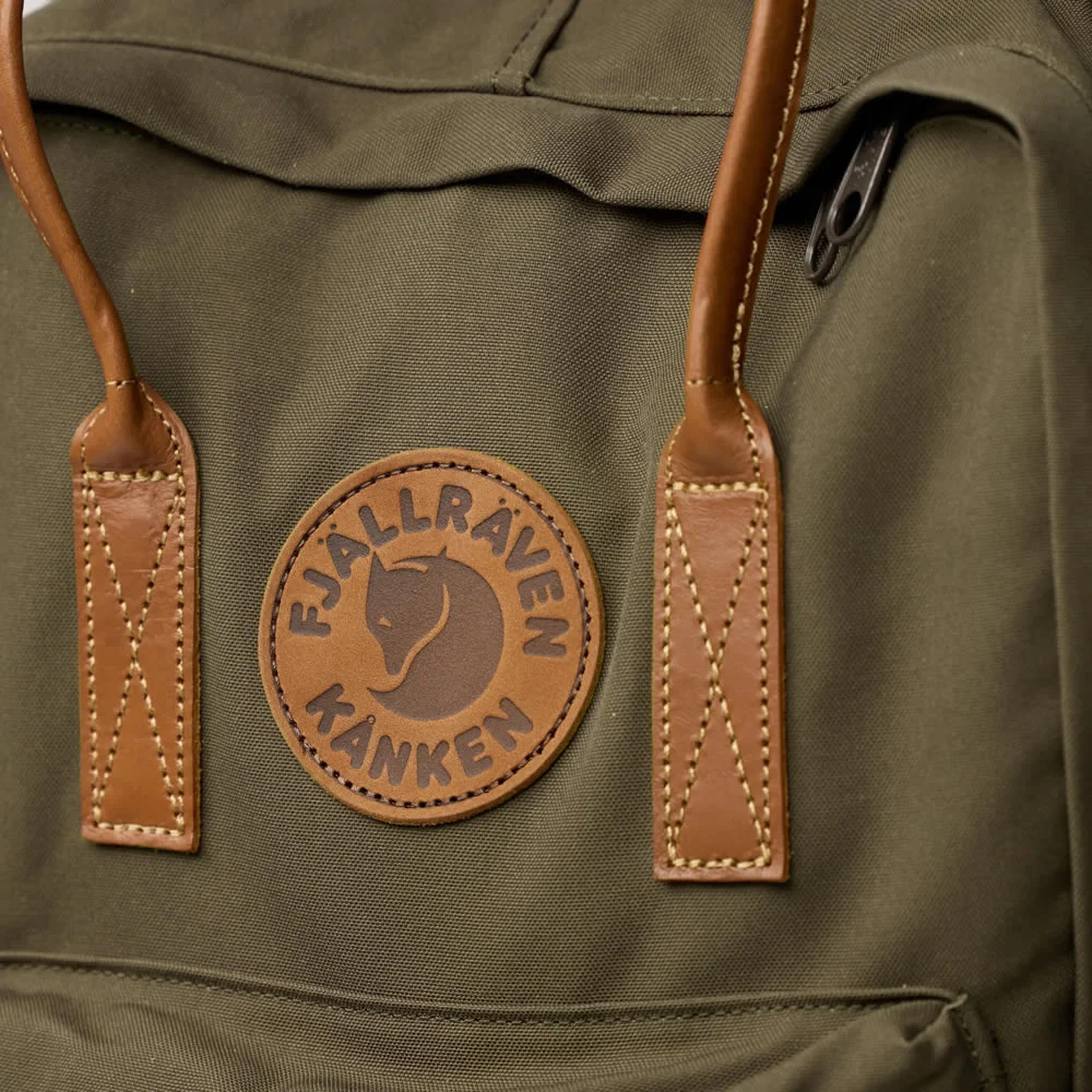Kånken No. 2 Laptop 15 Dark Olive8